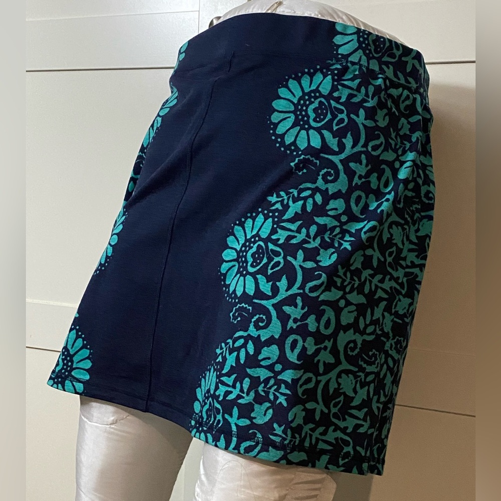 Talbots Navy and Teal Floral Mini Skirt